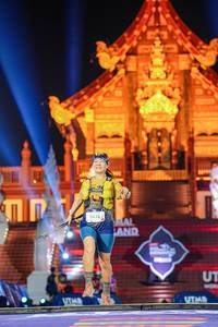 BIB: 9418
                            <button type="button" onclick="openModal(22348358)" class="btn btn-primary btn-sm float-right btn-popup" data-toggle="modal" data-target=".modal-high-quality">
                        <i class="fas fa-shopping-cart"></i> Add to Cart
                    </button>
                                            <button type="button" onclick="isThisMe(22348358, true)" class="btn btn-success btn-sm float-right btn-popup btn-isme hidden" data-toggle="tooltip" data-placement="bottom" title="นี่คือรูปของคุณใช่ไหม คลิกที่นี่เพื่อเอาเข้าอัลบั้ม">
                        <i class="fas fa-plus"></i> Add to album
                    </button>
                    <button type="button" onclick="isThisMe(22348358, false)" class="btn btn-warning btn-sm float-right btn-popup btn-isnotme hidden">
                        <i class="fas fa-ban"></i> Remove from album
                    </button>